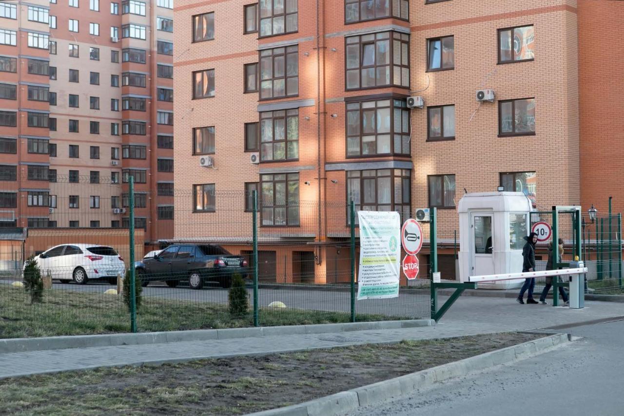 Просторная Однокомнатная Жк Счастливый Appartement Dnjepropetovsk Buitenkant foto