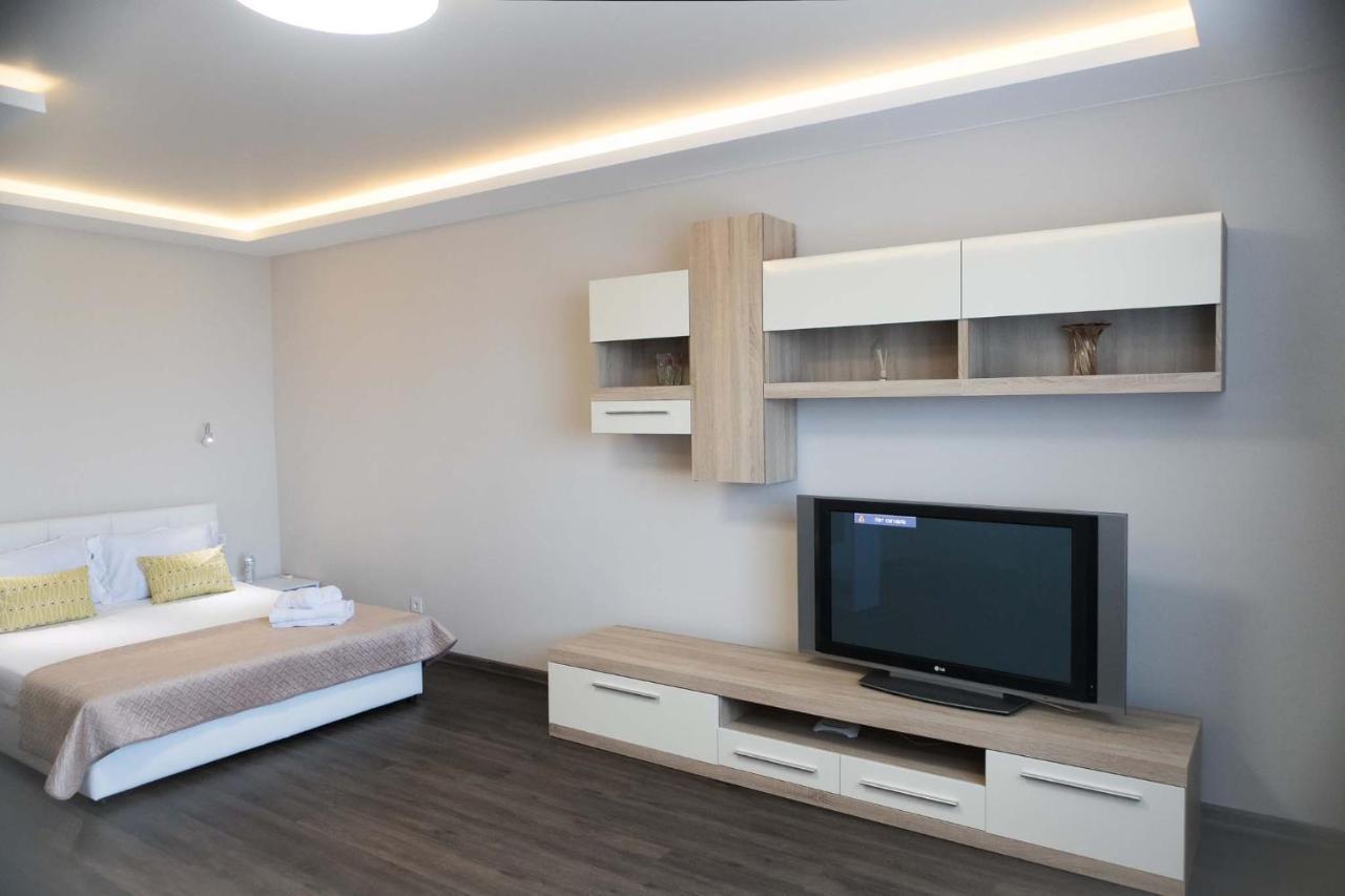 Просторная Однокомнатная Жк Счастливый Appartement Dnjepropetovsk Buitenkant foto