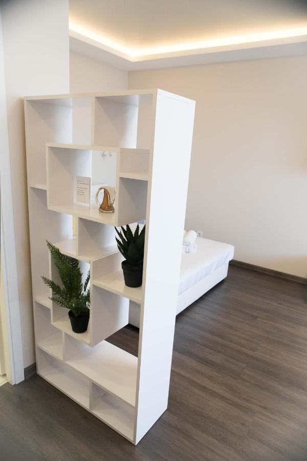 Просторная Однокомнатная Жк Счастливый Appartement Dnjepropetovsk Buitenkant foto